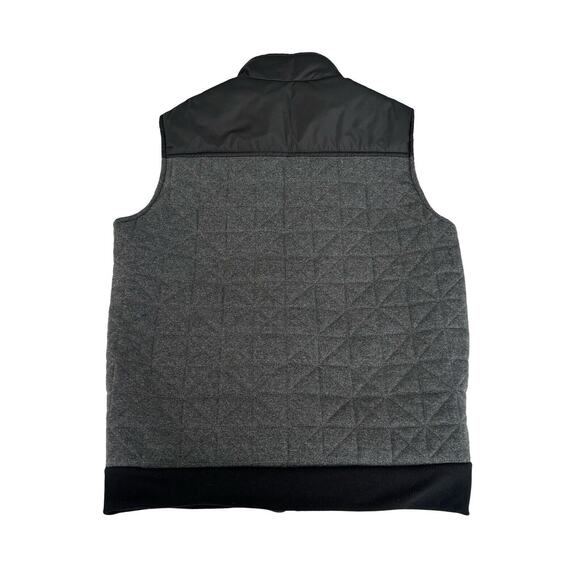 Marc Ecko Cut & Sew Quilted Vest Mens Size M Gray Tweed Insulated Full Zip - Picture 3 of 8